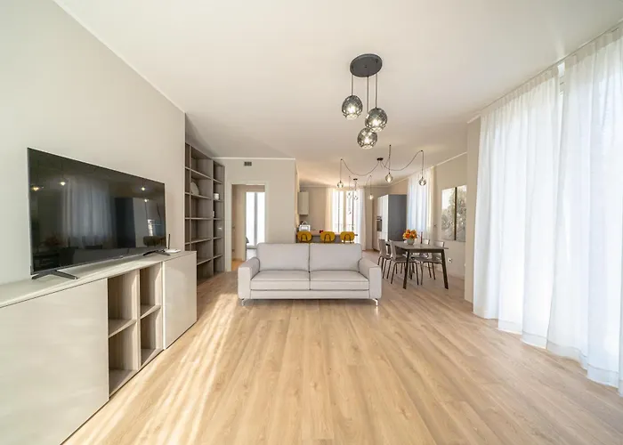 Apartament Square Of *