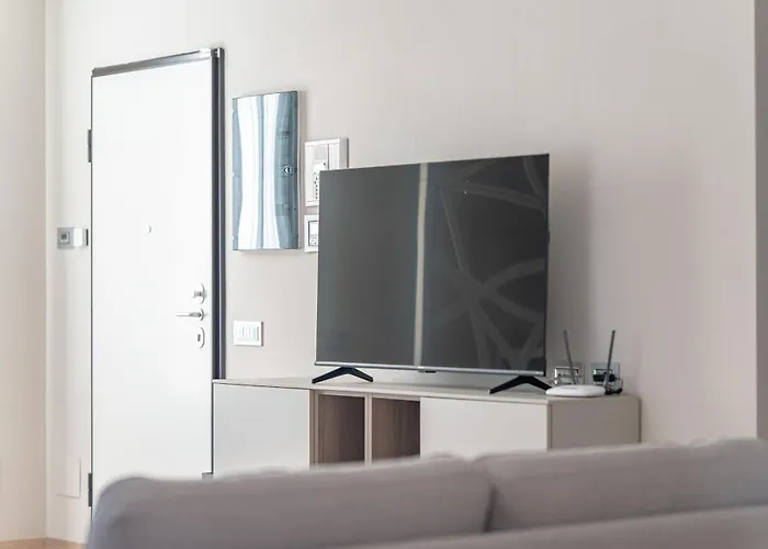 Apartament Square Of Colico