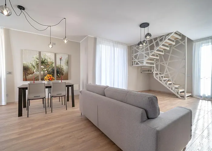 Apartament Square Of *